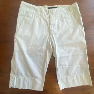 Billy Blues 100% Cotton White 13” Dressy Bermuda Shorts Made in USA Womens 2 EUC